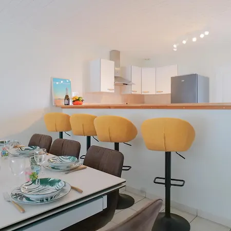 Jolie Et Grande Maison Renovee Quartier Le Hameau Des Pins - 8 Personnes * Ле-Сабль-д’Олон