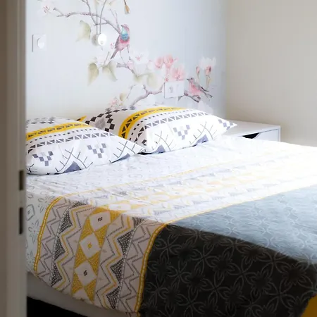 Holiday home Jolie Et Grande Maison Renovee Quartier Le Hameau Des Pins - 8 Personnes
