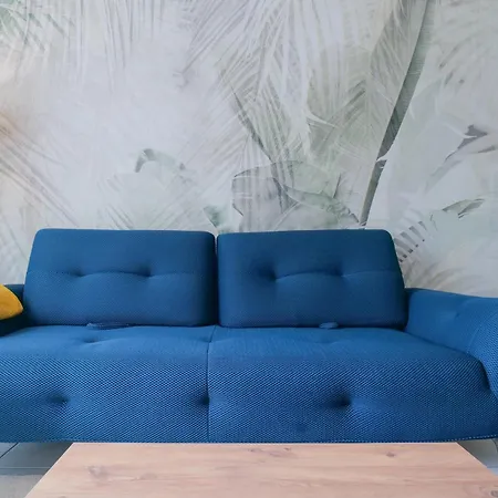 Jolie Et Grande Maison Renovee Quartier Le Hameau Des Pins - 8 Personnes *