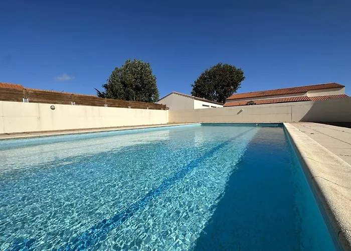 Jolie Et Grande Maison Renovee Quartier Le Hameau Des Pins - 8 Personnes